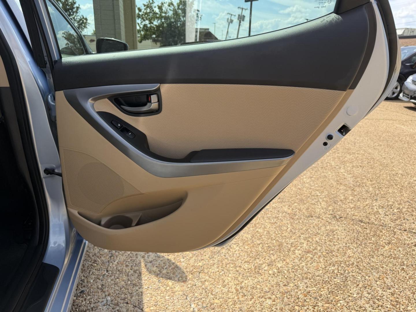 2013 BLUE HYUNDAI ELANTRA LIMITED (KMHDH4AE3DU) , located at 922 W. Beacon St., Philadelphia, MS, 39350, (601) 650-3675, 32.770447, -89.127151 - Photo#15