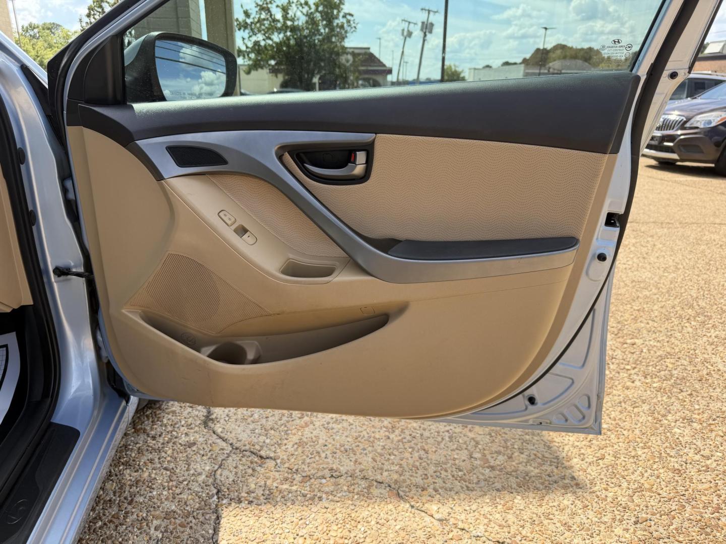 2013 BLUE HYUNDAI ELANTRA LIMITED (KMHDH4AE3DU) , located at 922 W. Beacon St., Philadelphia, MS, 39350, (601) 650-3675, 32.770447, -89.127151 - Photo#11