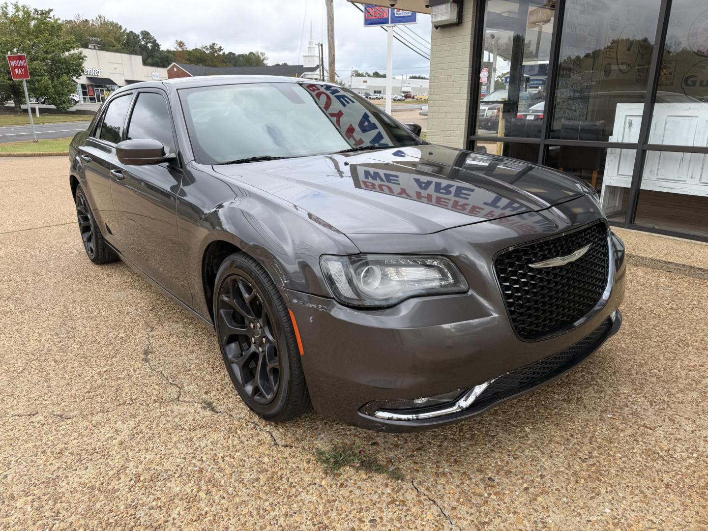 2019 GRAY CHRYSLER 300S (2C3CCABG5KH) , located at 922 W. Beacon St., Philadelphia, MS, 39350, (601) 650-3675, 32.770447, -89.127151 - Photo#0