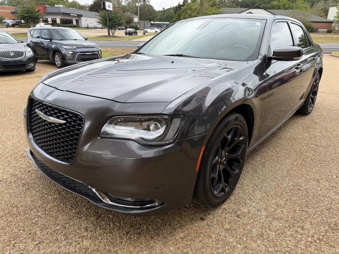 2019 GRAY CHRYSLER 300S (2C3CCABG5KH) , located at 922 W. Beacon St., Philadelphia, MS, 39350, (601) 650-3675, 32.770447, -89.127151 - Photo#2