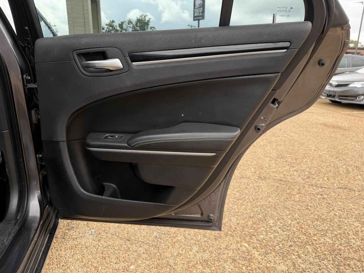 2019 GRAY CHRYSLER 300S (2C3CCABG5KH) , located at 922 W. Beacon St., Philadelphia, MS, 39350, (601) 650-3675, 32.770447, -89.127151 - Photo#15