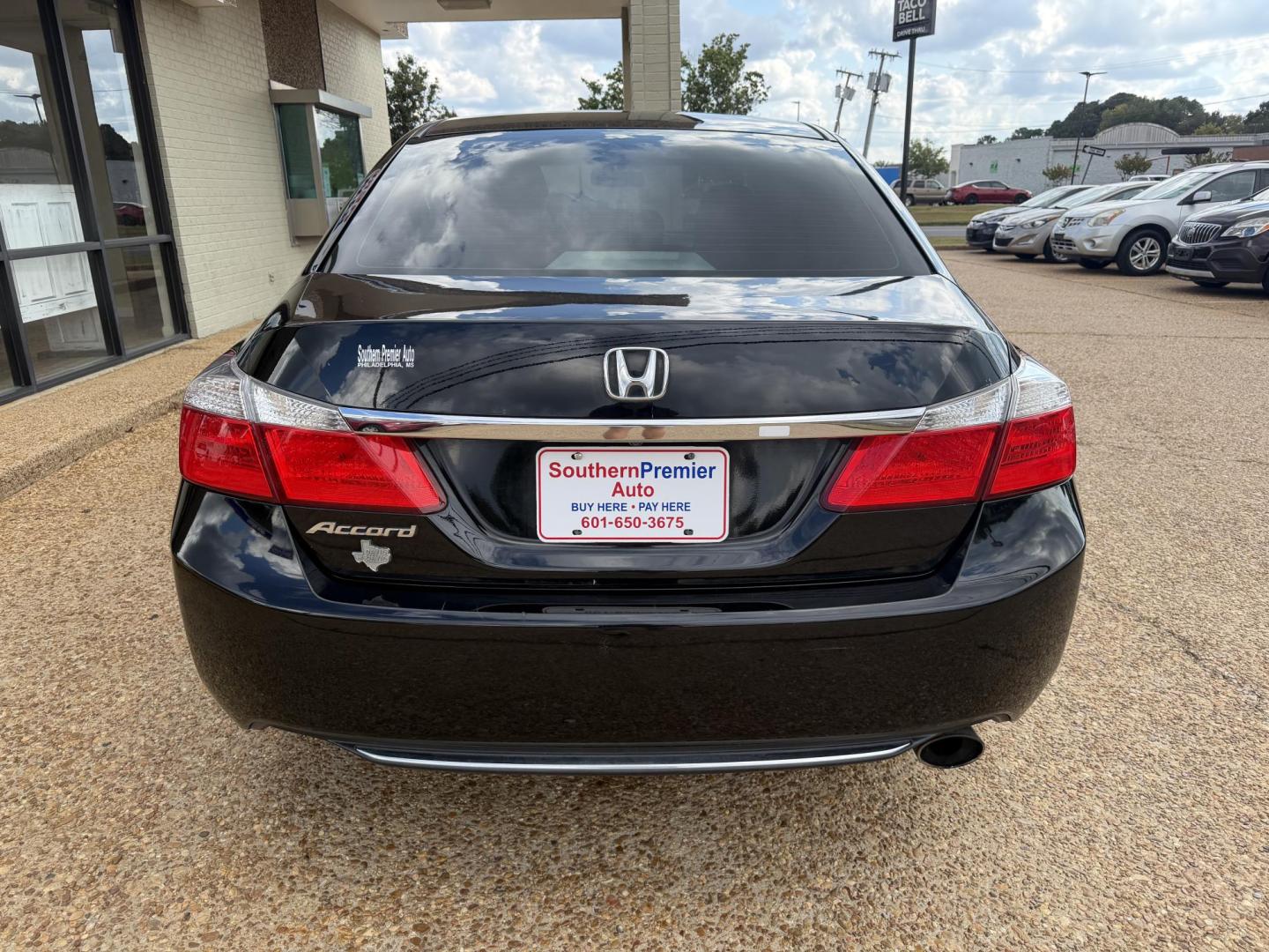 2013 BLACK HONDA ACCORD EX (1HGCR2F71DA) , located at 922 W. Beacon St., Philadelphia, MS, 39350, (601) 650-3675, 32.770447, -89.127151 - Photo#4