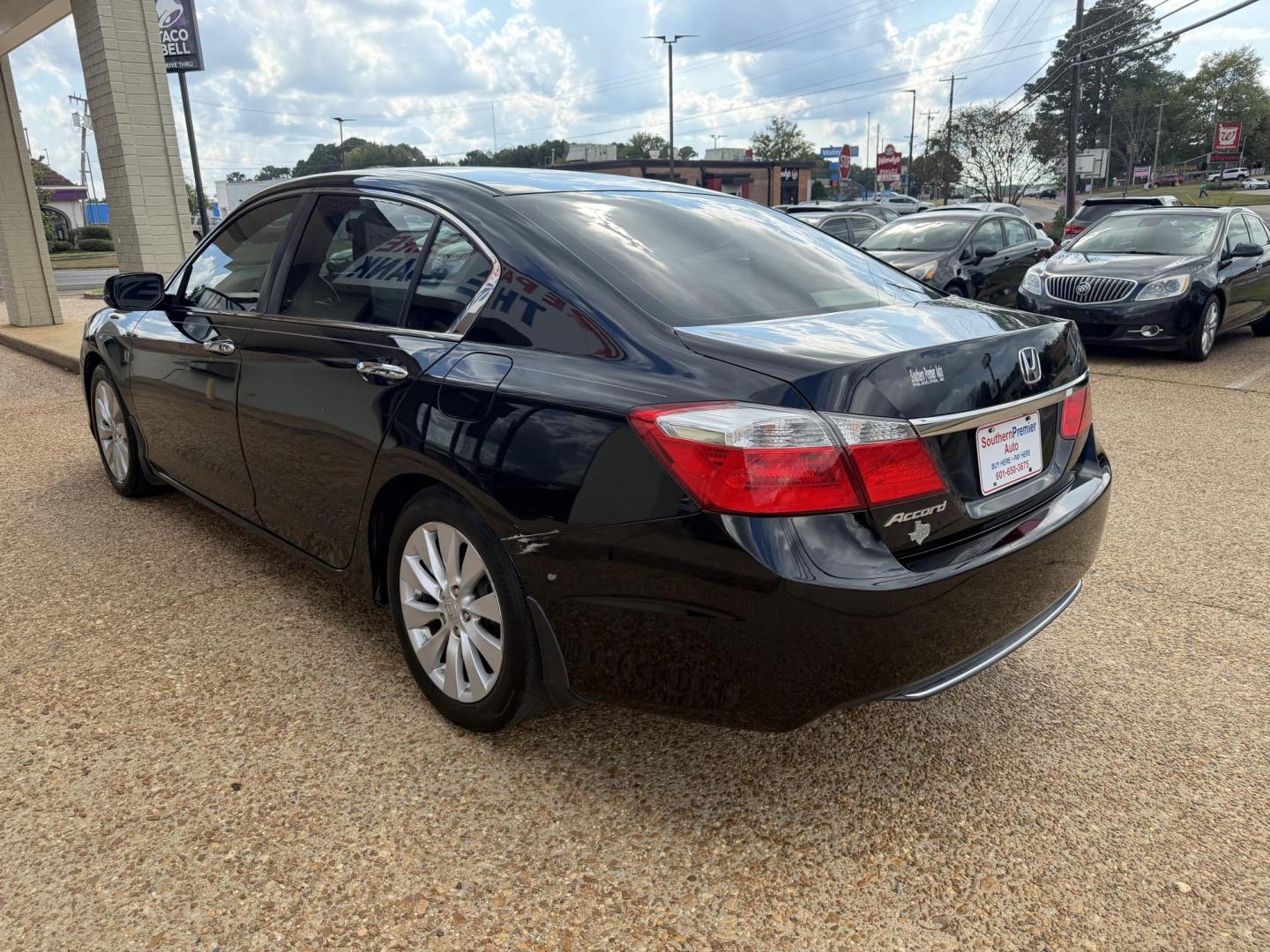 2013 BLACK HONDA ACCORD EX (1HGCR2F71DA) , located at 922 W. Beacon St., Philadelphia, MS, 39350, (601) 650-3675, 32.770447, -89.127151 - Photo#3