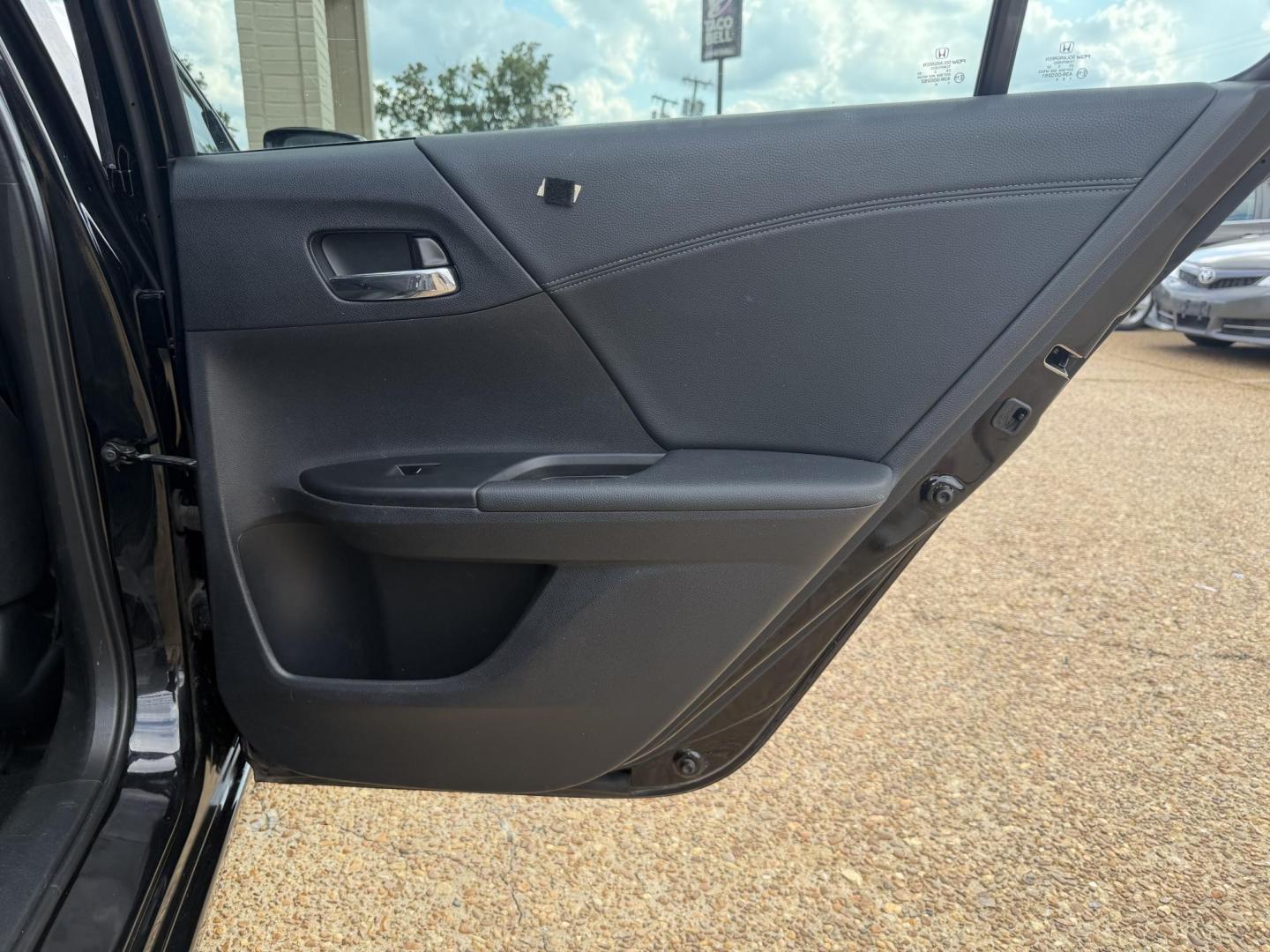 2013 BLACK HONDA ACCORD EX (1HGCR2F71DA) , located at 922 W. Beacon St., Philadelphia, MS, 39350, (601) 650-3675, 32.770447, -89.127151 - Photo#15