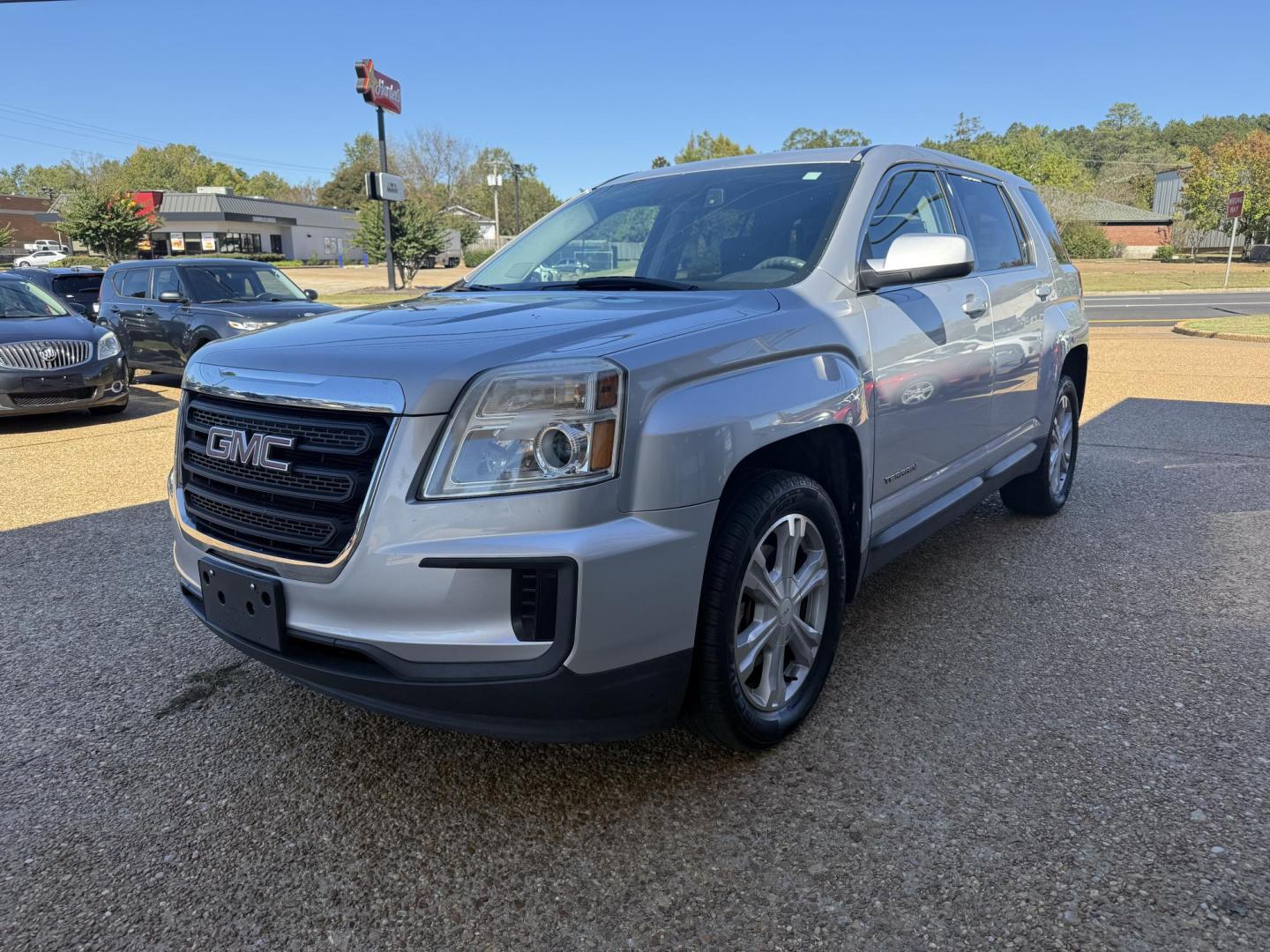 2017 SILVER GMC TERRAIN SLE1 (2GKFLSEK8H6) , located at 922 W. Beacon St., Philadelphia, MS, 39350, (601) 650-3675, 32.770447, -89.127151 - Photo#2