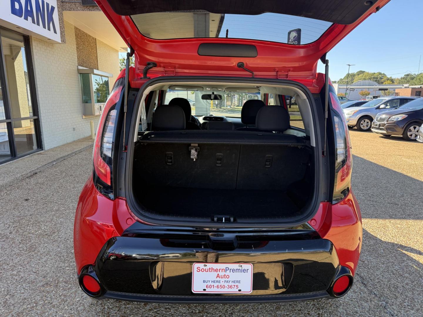 2016 RED KIA SOUL + (PLUS) (KNDJP3A59G7) , located at 922 W. Beacon St., Philadelphia, MS, 39350, (601) 650-3675, 32.770447, -89.127151 - Photo#13