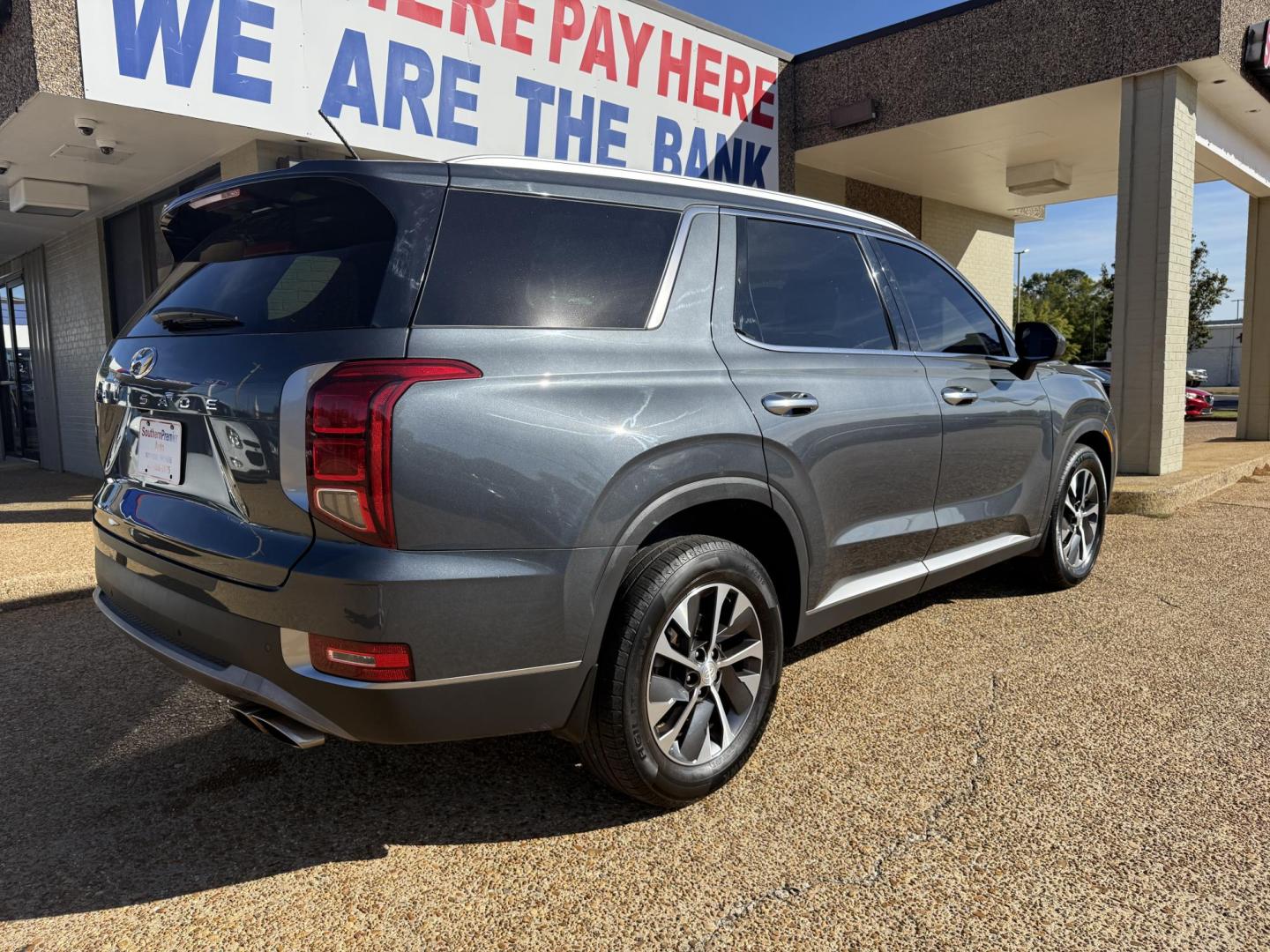 2020 GRAY HYUNDAI PALISADE SEL (KM8R24HE3LU) , located at 922 W. Beacon St., Philadelphia, MS, 39350, (601) 650-3675, 32.770447, -89.127151 - Photo#6