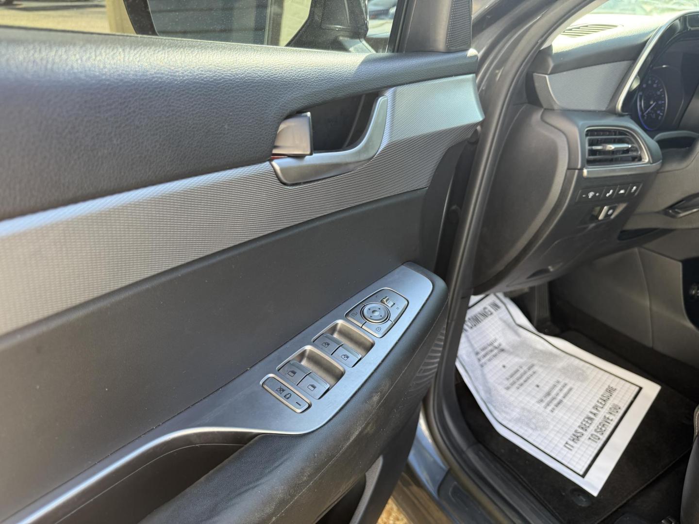 2020 GRAY HYUNDAI PALISADE SEL (KM8R24HE3LU) , located at 922 W. Beacon St., Philadelphia, MS, 39350, (601) 650-3675, 32.770447, -89.127151 - Photo#13