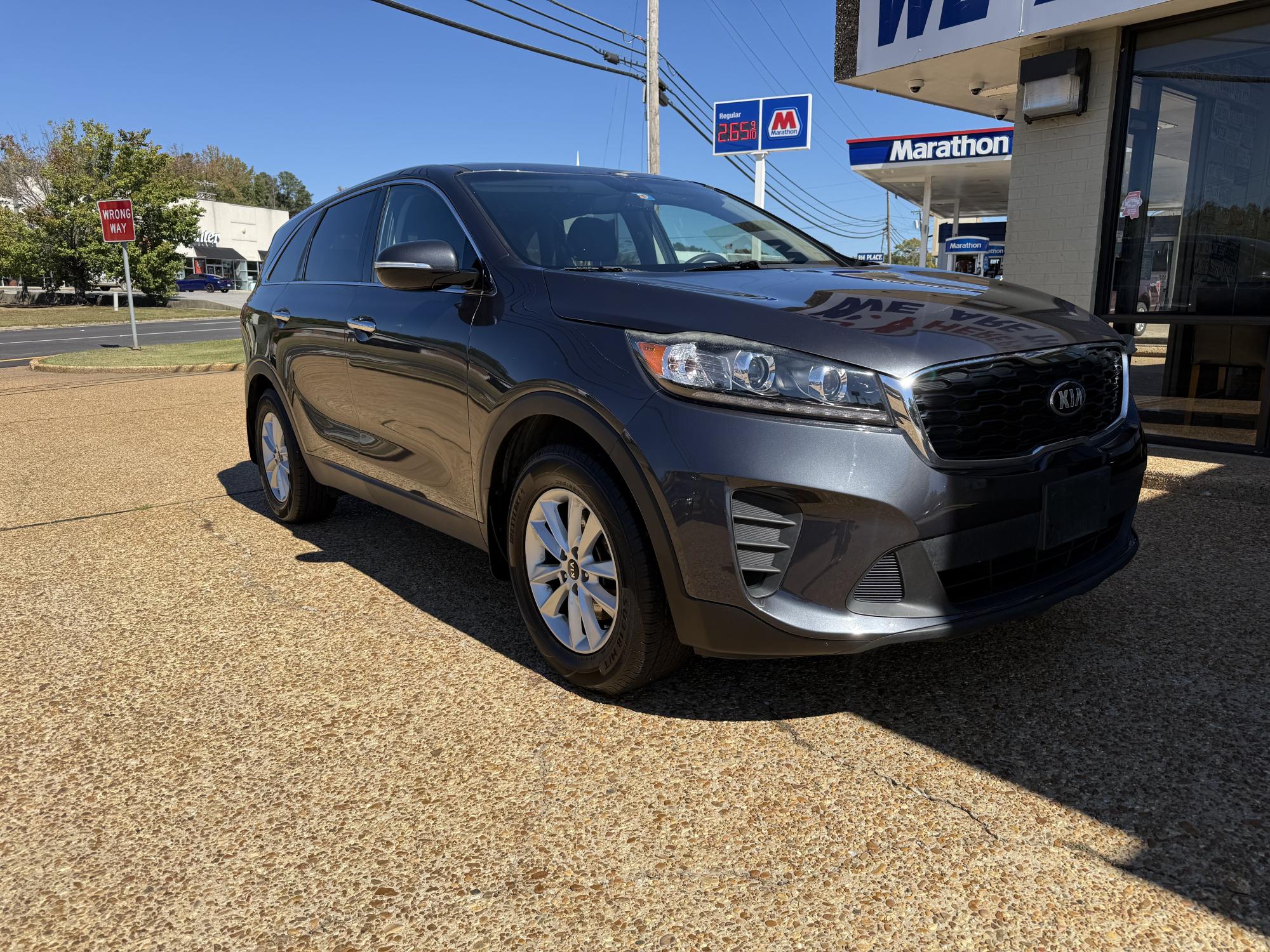 photo of 2019 KIA SORENTO LX 