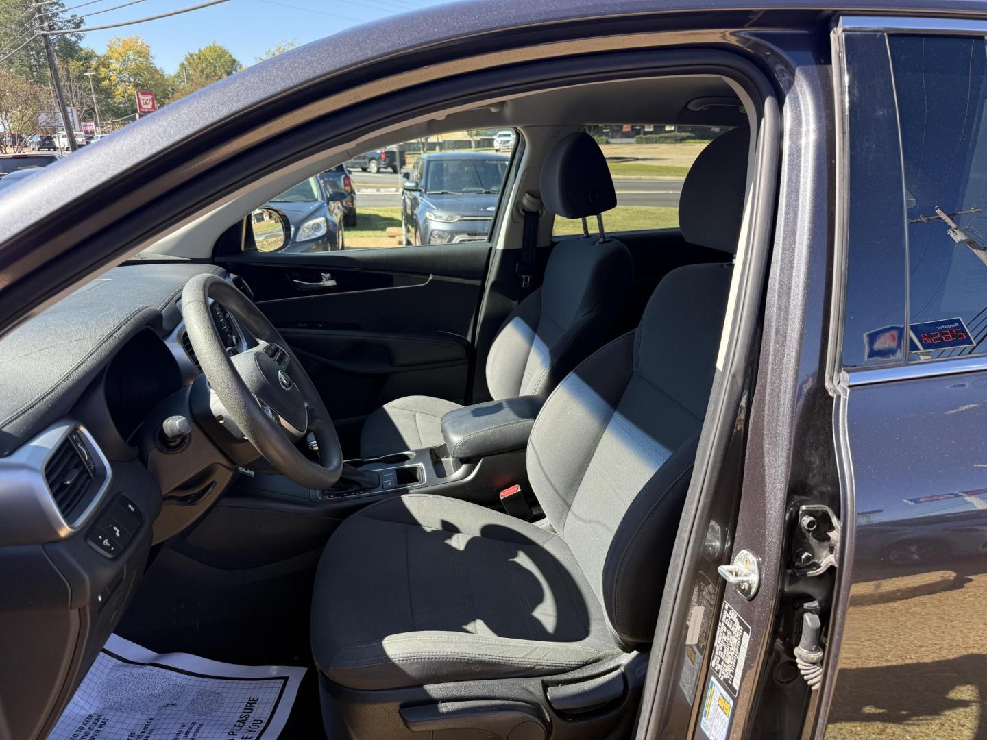 2019 GRAY KIA SORENTO LX (5XYPG4A38KG) , located at 922 W. Beacon St., Philadelphia, MS, 39350, (601) 650-3675, 32.770447, -89.127151 - Photo#7