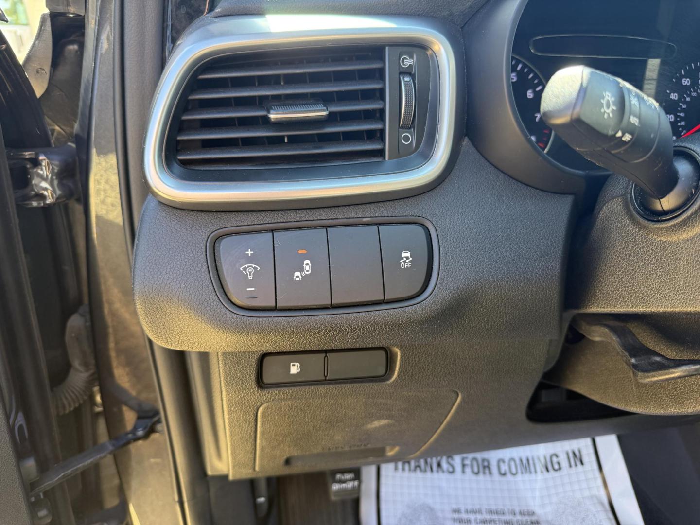 2019 GRAY KIA SORENTO LX (5XYPG4A38KG) , located at 922 W. Beacon St., Philadelphia, MS, 39350, (601) 650-3675, 32.770447, -89.127151 - Photo#18