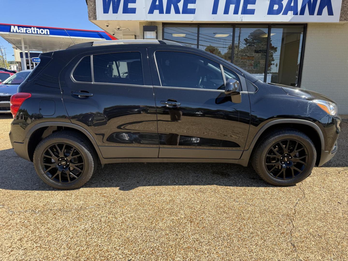 2021 BLACK CHEVROLET TRAX 1LT (KL7CJPSM5MB) , located at 922 W. Beacon St., Philadelphia, MS, 39350, (601) 650-3675, 32.770447, -89.127151 - Photo#3