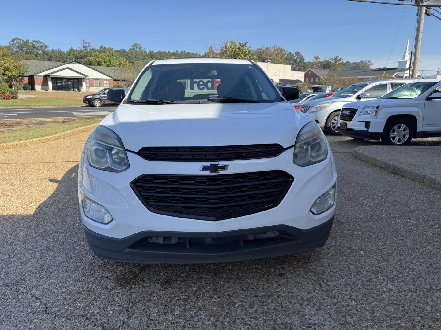 2017 WHITE CHEVROLET EQUINOX LT (2GNALCEK2H1) , located at 922 W. Beacon St., Philadelphia, MS, 39350, (601) 650-3675, 32.770447, -89.127151 - Photo#2