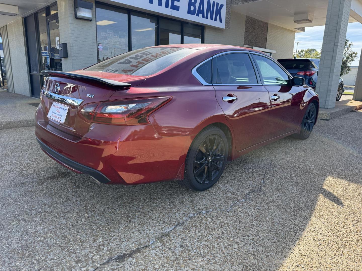 2017 RED NISSAN ALTIMA 2.5; 2.5 S; 2 (1N4AL3AP0HC) , located at 922 W. Beacon St., Philadelphia, MS, 39350, (601) 650-3675, 32.770447, -89.127151 - Photo#7