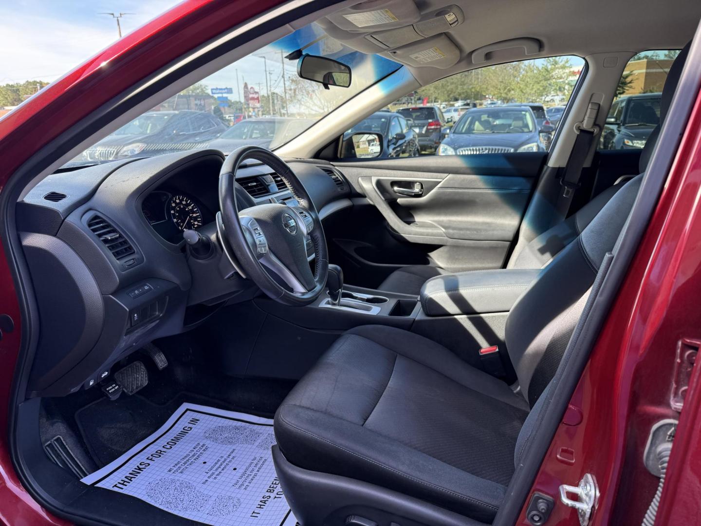 2017 RED NISSAN ALTIMA 2.5; 2.5 S; 2 (1N4AL3AP0HC) , located at 922 W. Beacon St., Philadelphia, MS, 39350, (601) 650-3675, 32.770447, -89.127151 - Photo#10