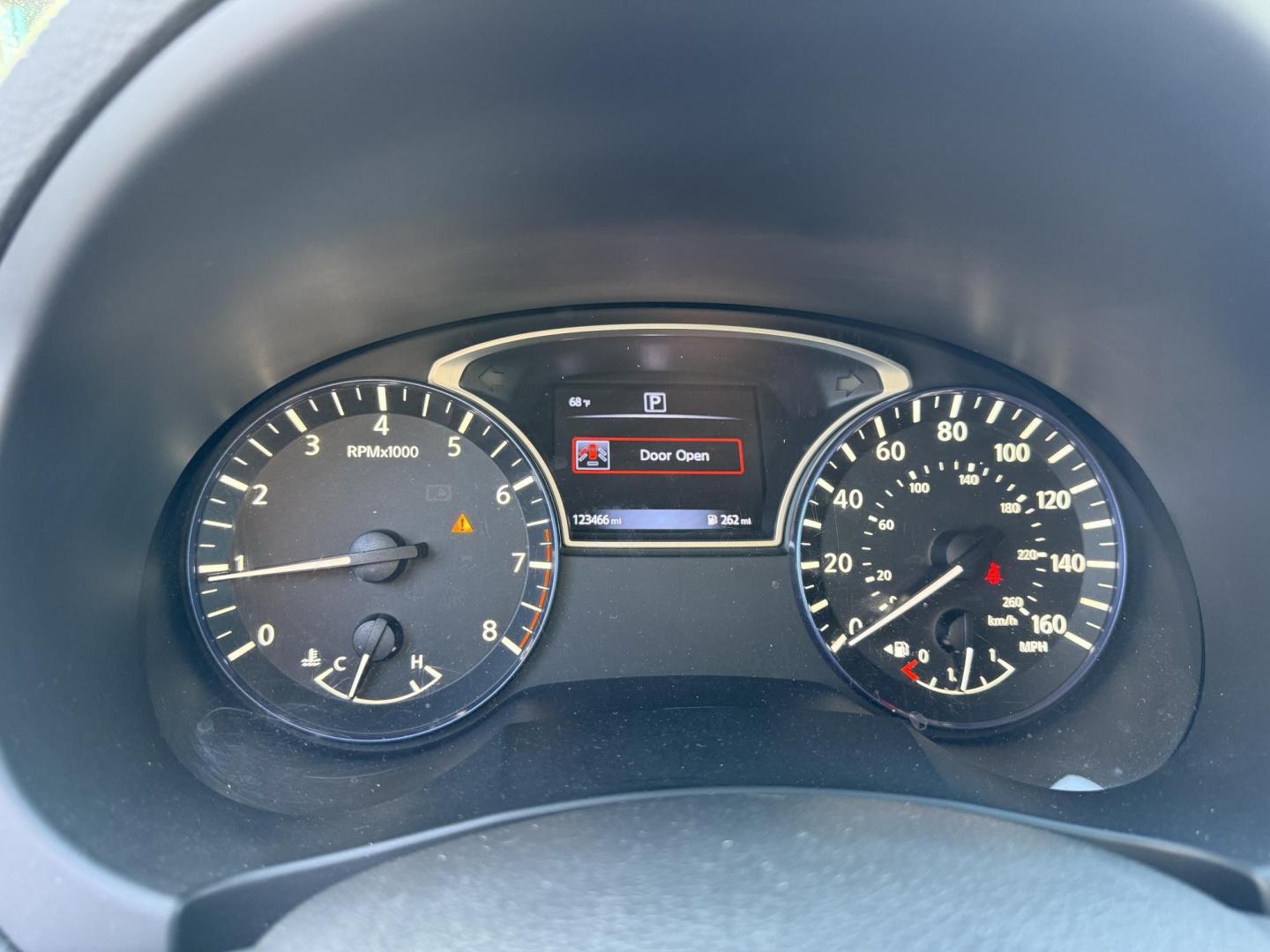 2017 RED NISSAN ALTIMA 2.5; 2.5 S; 2 (1N4AL3AP0HC) , located at 922 W. Beacon St., Philadelphia, MS, 39350, (601) 650-3675, 32.770447, -89.127151 - Photo#11