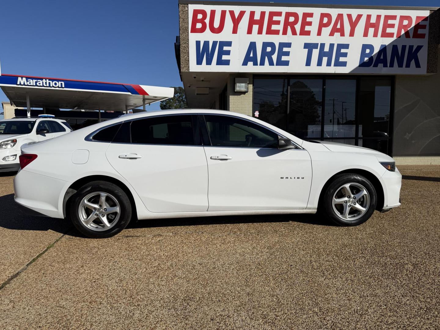 2018 WHITE CHEVROLET MALIBU LS (1LS) (1G1ZB5STXJF) , located at 922 W. Beacon St., Philadelphia, MS, 39350, (601) 650-3675, 32.770447, -89.127151 - Photo#7