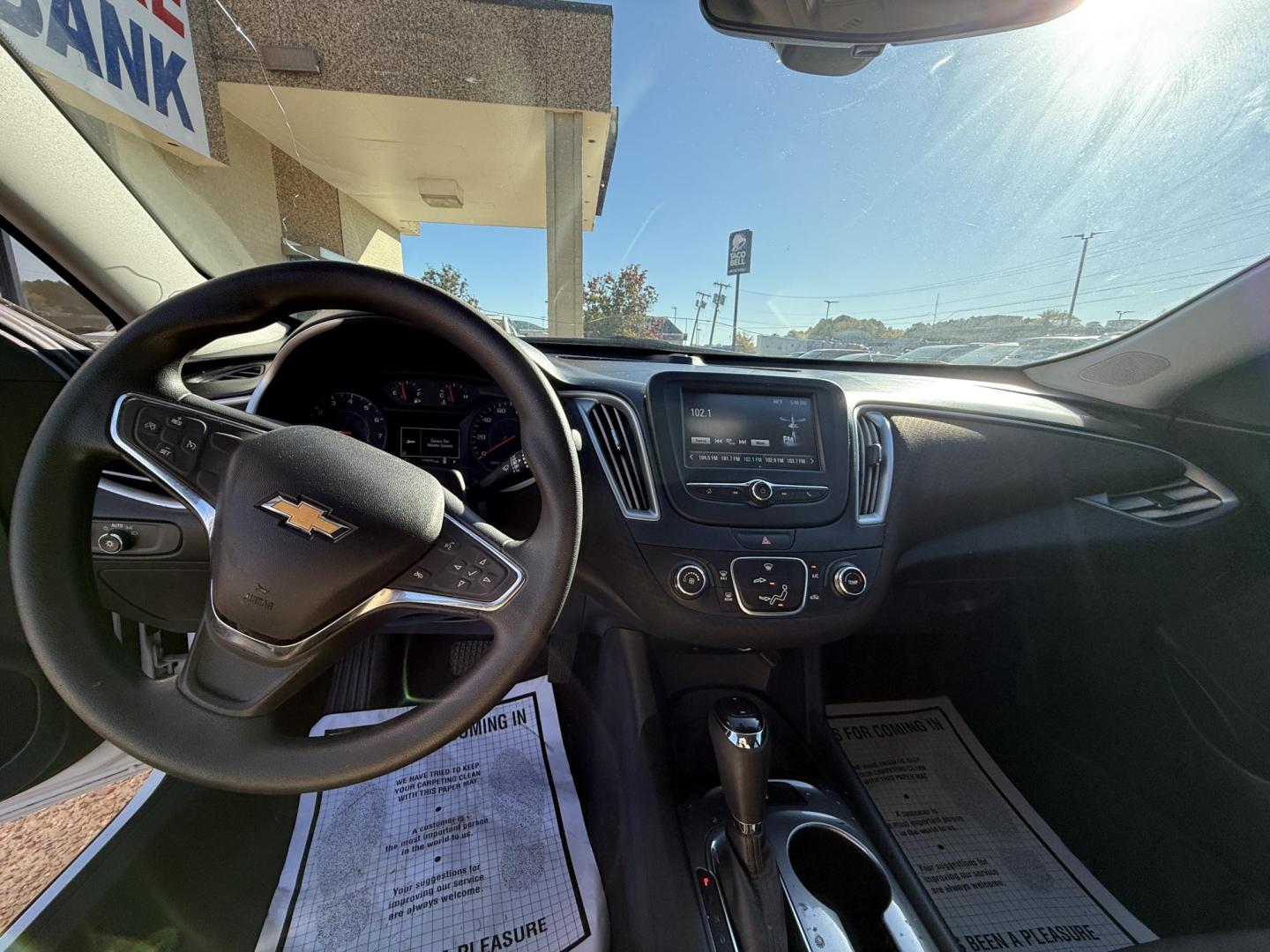 2018 WHITE CHEVROLET MALIBU LS (1LS) (1G1ZB5STXJF) , located at 922 W. Beacon St., Philadelphia, MS, 39350, (601) 650-3675, 32.770447, -89.127151 - Photo#10