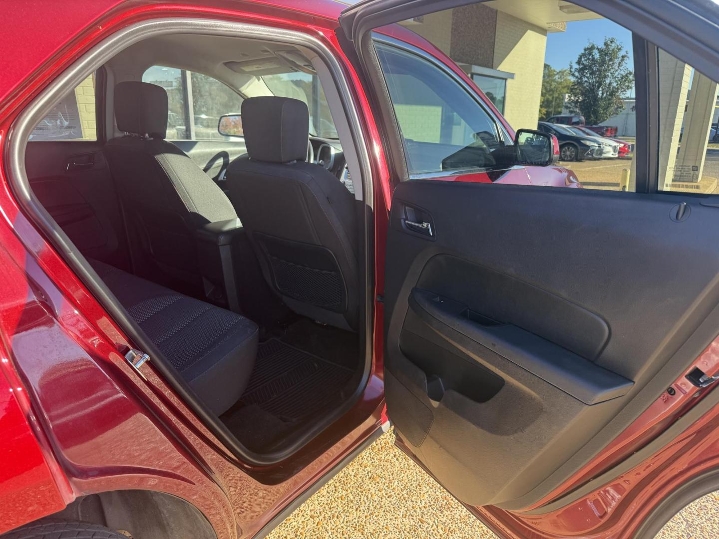 2017 RED CHEVROLET EQUINOX LT (2GNALCEK0H1) , located at 922 W. Beacon St., Philadelphia, MS, 39350, (601) 650-3675, 32.770447, -89.127151 - Photo#16