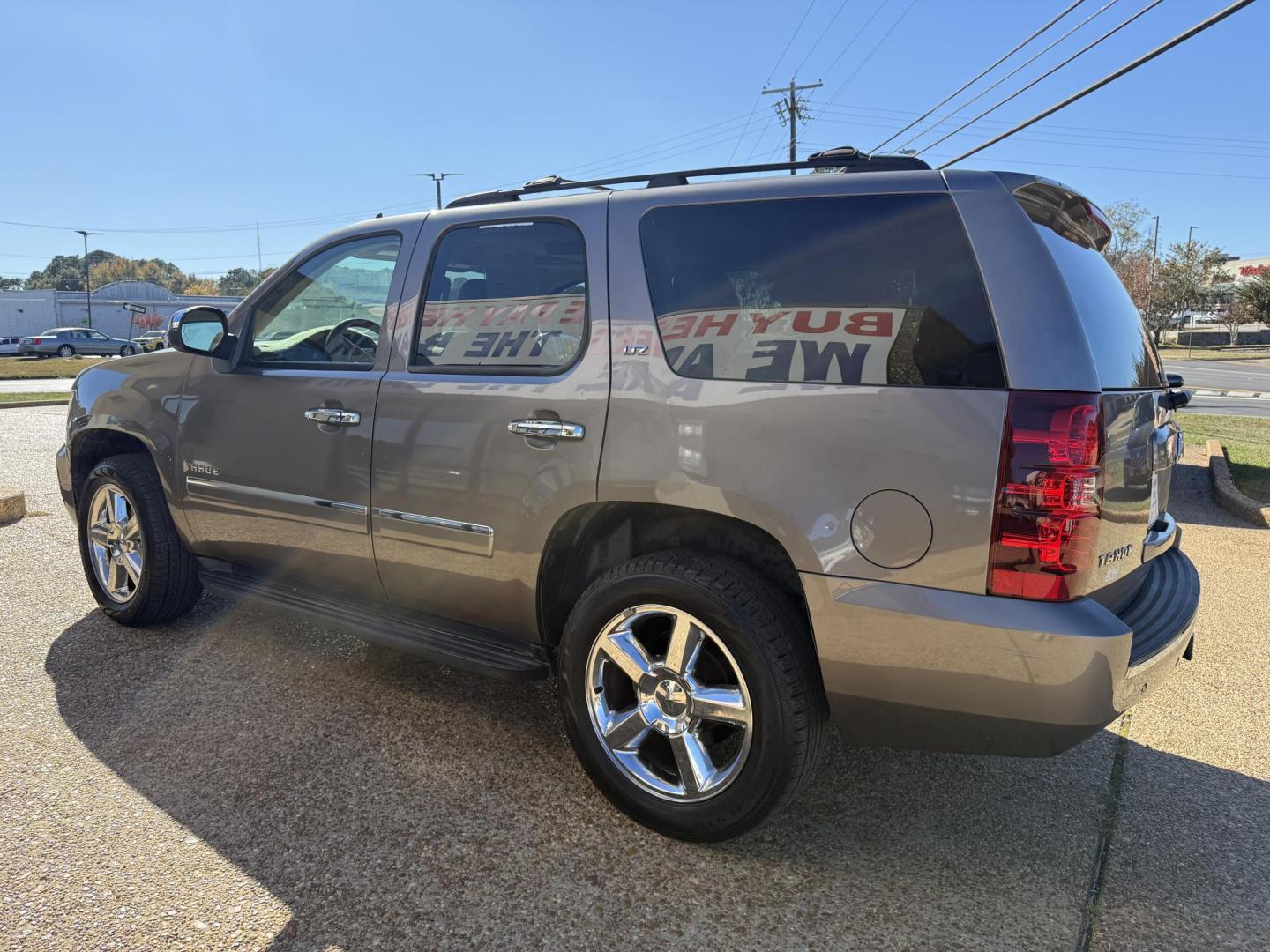 2013 BROWN CHEVROLET TAHOE LTZ (1GNSCCE05DR) , located at 922 W. Beacon St., Philadelphia, MS, 39350, (601) 650-3675, 32.770447, -89.127151 - Photo#4