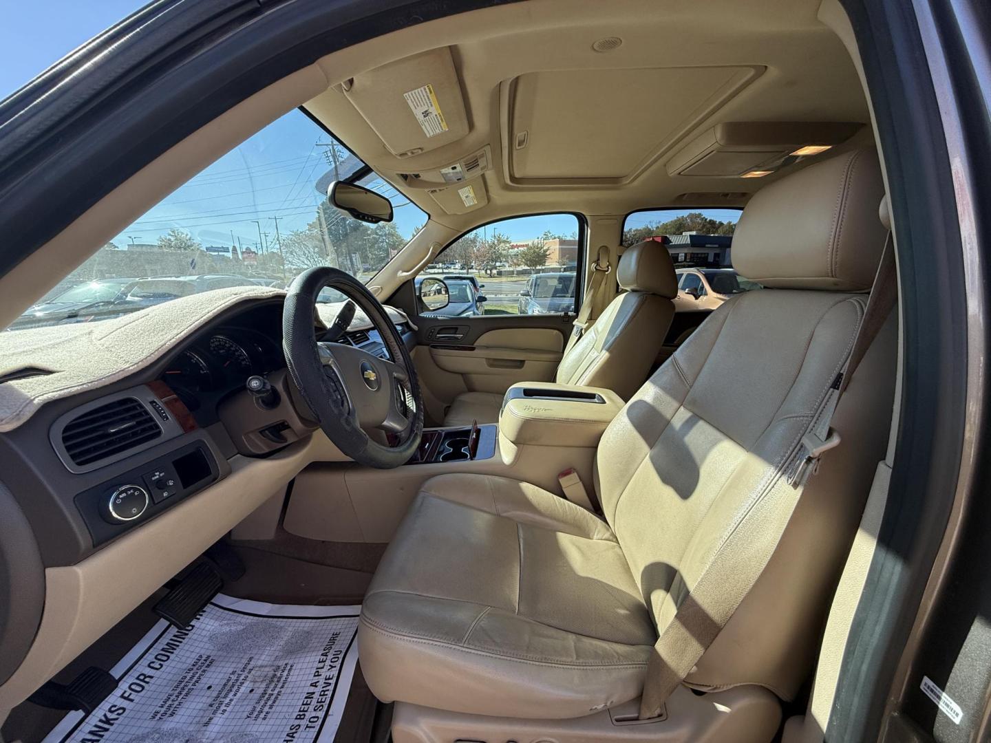 2013 BROWN CHEVROLET TAHOE LTZ (1GNSCCE05DR) , located at 922 W. Beacon St., Philadelphia, MS, 39350, (601) 650-3675, 32.770447, -89.127151 - Photo#11