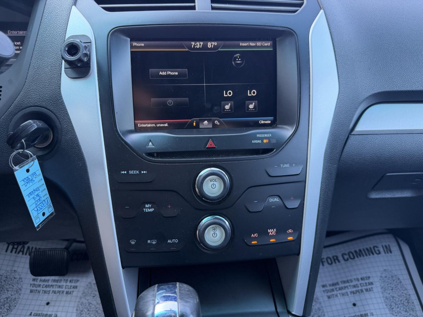 2015 SILVER FORD EXPLORER XLT (1FM5K8D83FG) , located at 922 W. Beacon St., Philadelphia, MS, 39350, (601) 650-3675, 32.770447, -89.127151- Photo#17