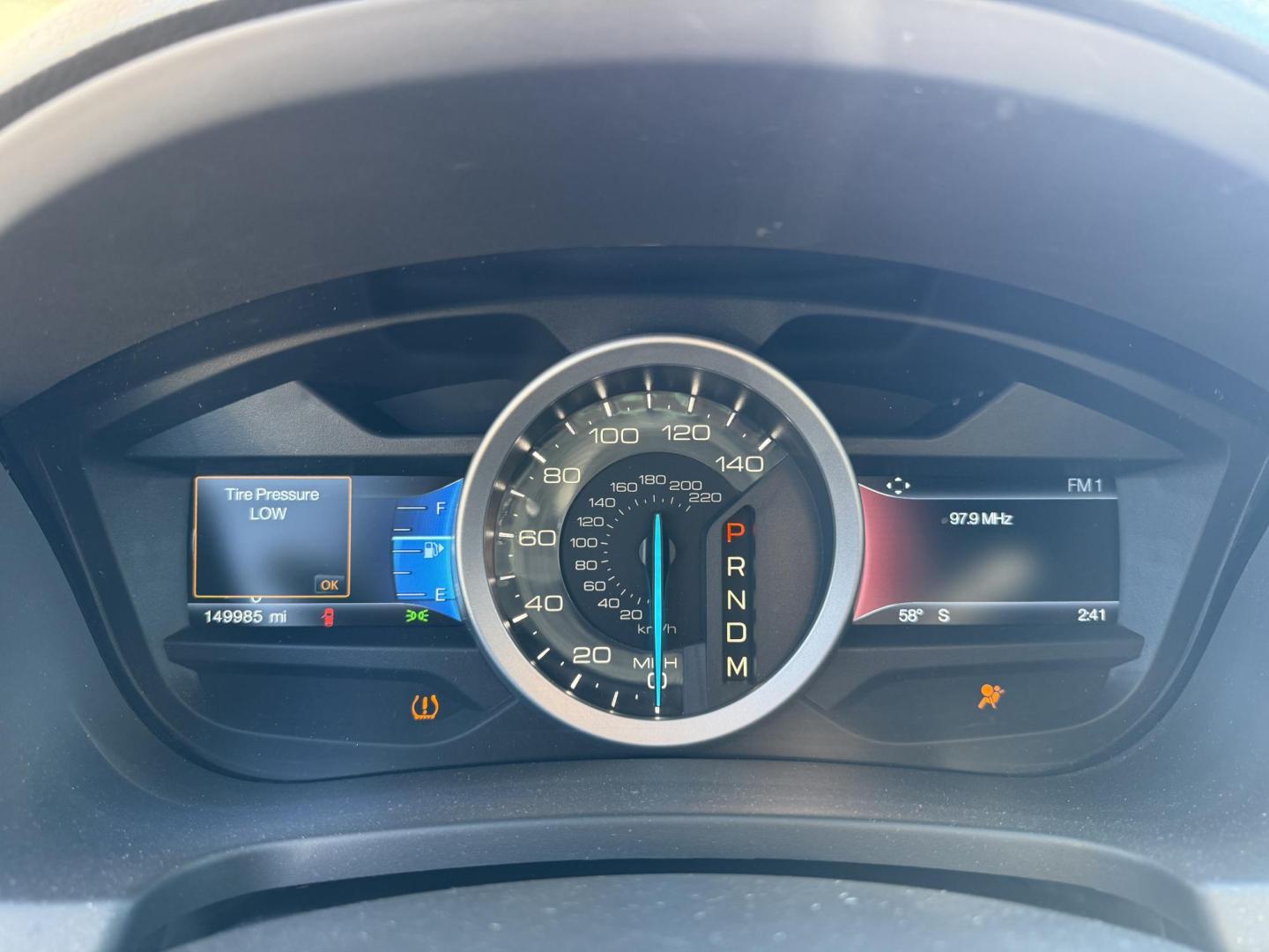 2015 SILVER FORD EXPLORER XLT (1FM5K8D83FG) , located at 922 W. Beacon St., Philadelphia, MS, 39350, (601) 650-3675, 32.770447, -89.127151 - Photo#10