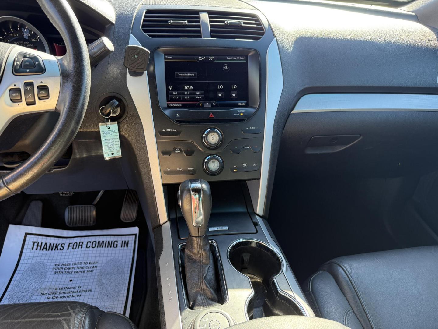 2015 SILVER FORD EXPLORER XLT (1FM5K8D83FG) , located at 922 W. Beacon St., Philadelphia, MS, 39350, (601) 650-3675, 32.770447, -89.127151 - Photo#11