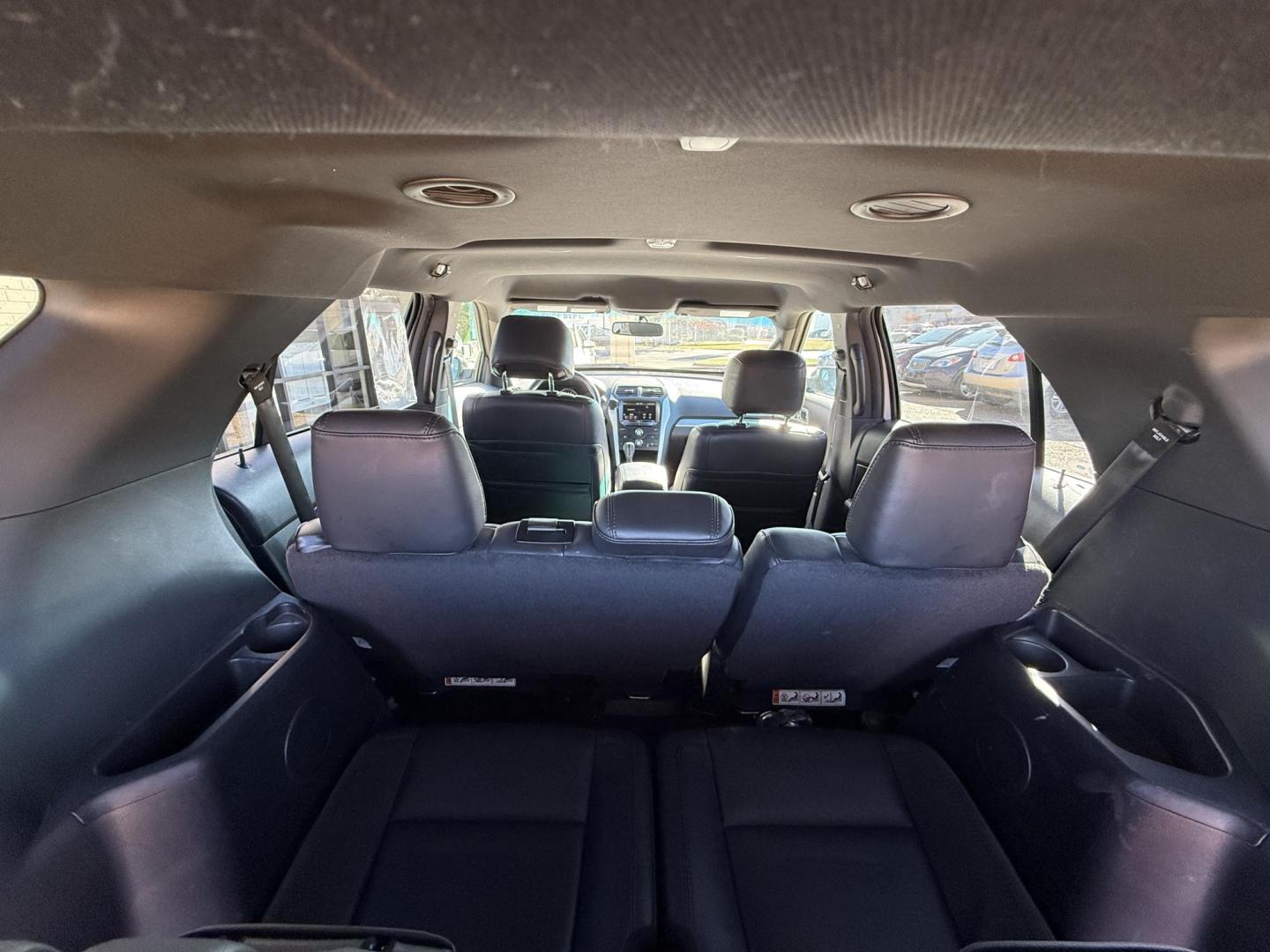 2015 SILVER FORD EXPLORER XLT (1FM5K8D83FG) , located at 922 W. Beacon St., Philadelphia, MS, 39350, (601) 650-3675, 32.770447, -89.127151 - Photo#16