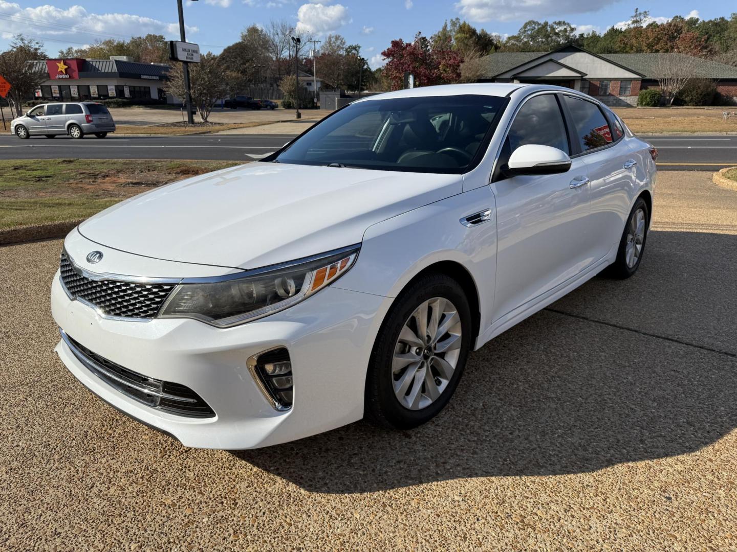 2018 WHITE KIA OPTIMA (5XXGT4L38JG) , located at 922 W. Beacon St., Philadelphia, MS, 39350, (601) 650-3675, 32.770447, -89.127151 - Photo#2