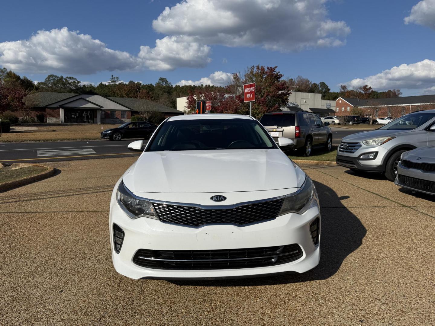 2018 WHITE KIA OPTIMA (5XXGT4L38JG) , located at 922 W. Beacon St., Philadelphia, MS, 39350, (601) 650-3675, 32.770447, -89.127151 - Photo#1
