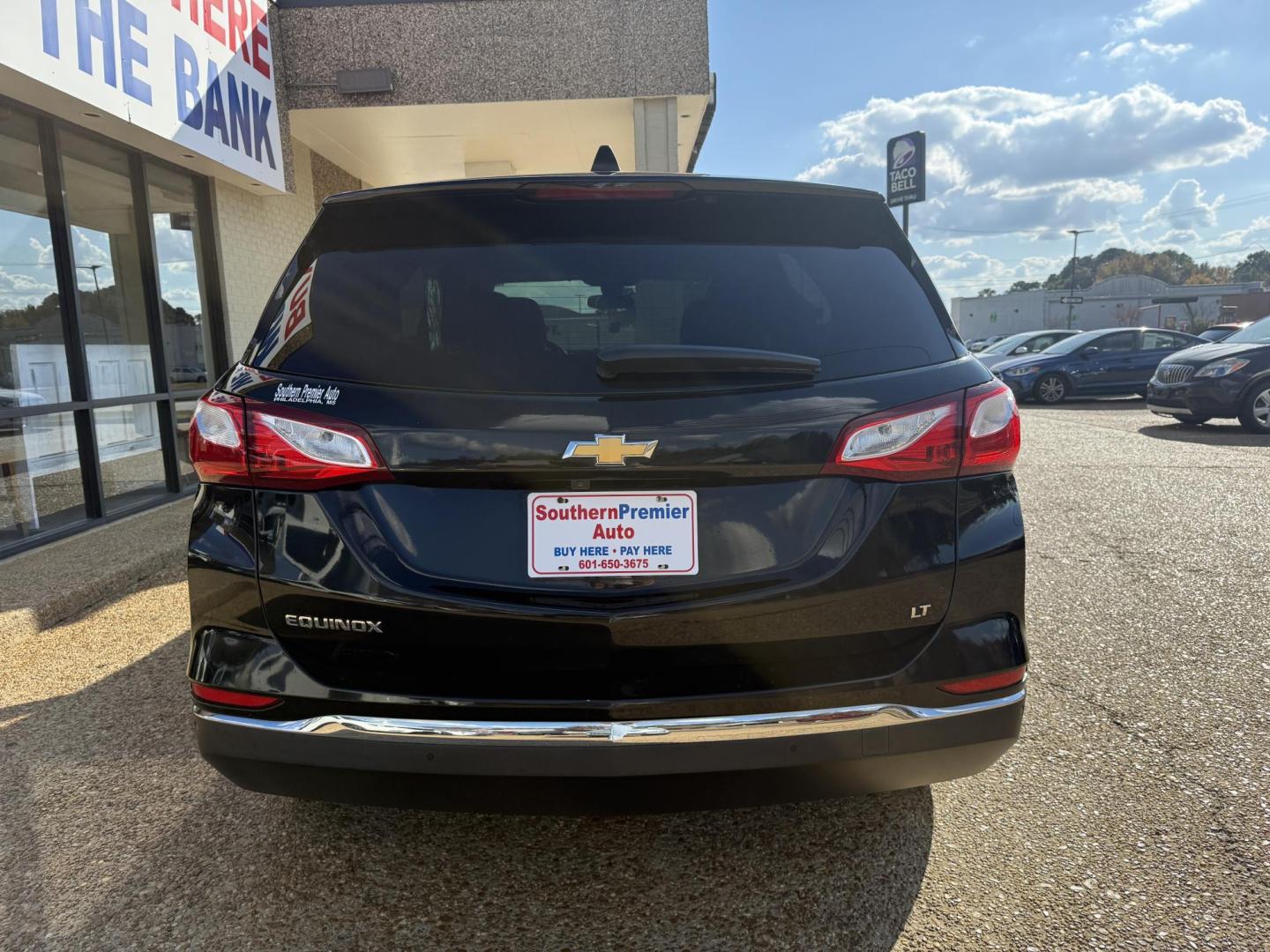 2020 GRAY CHEVROLET EQUINOX LT (1LT) (2GNAXKEV6L6) , located at 922 W. Beacon St., Philadelphia, MS, 39350, (601) 650-3675, 32.770447, -89.127151 - Photo#4