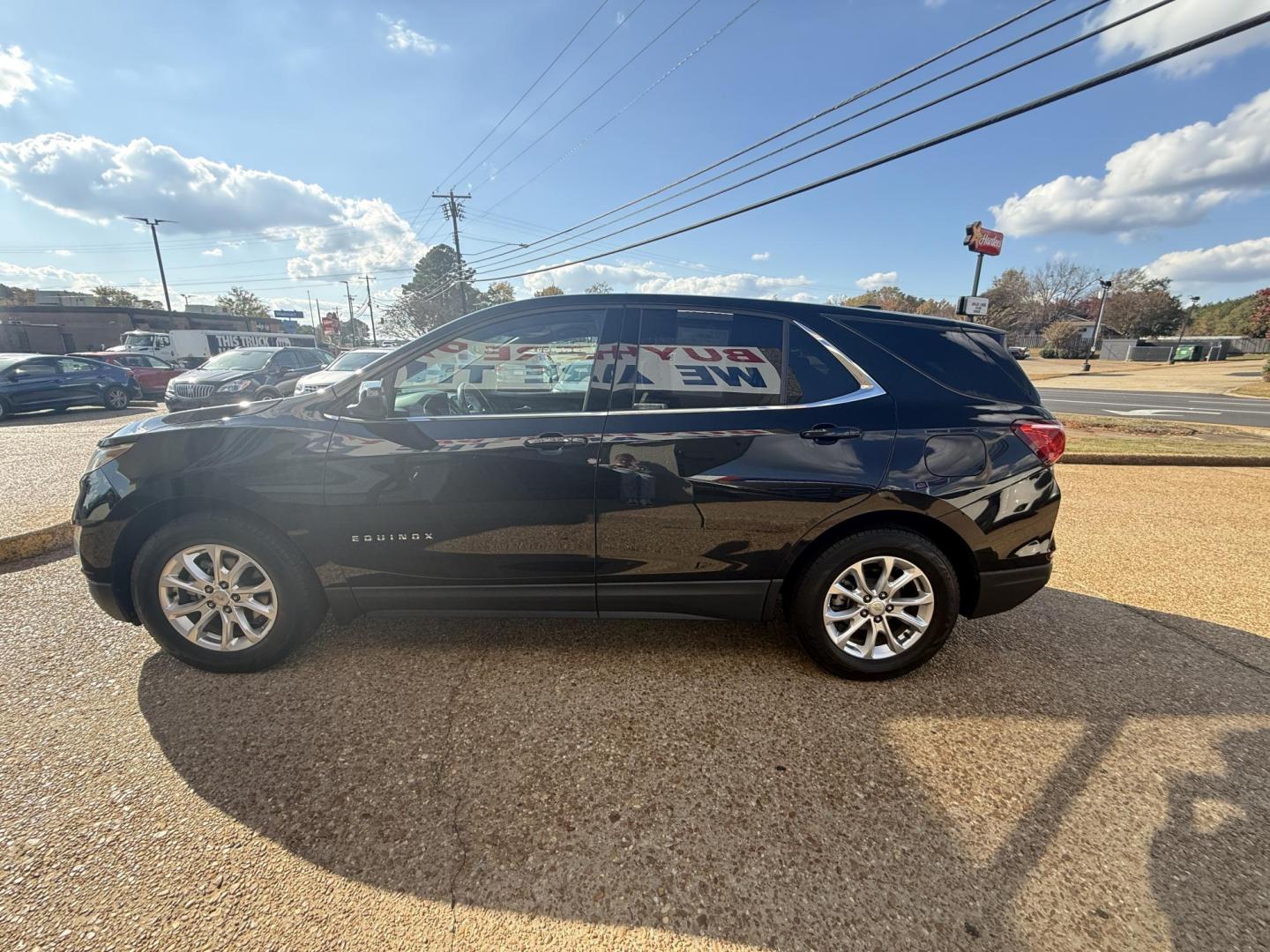 2020 GRAY CHEVROLET EQUINOX LT (1LT) (2GNAXKEV6L6) , located at 922 W. Beacon St., Philadelphia, MS, 39350, (601) 650-3675, 32.770447, -89.127151 - Photo#2