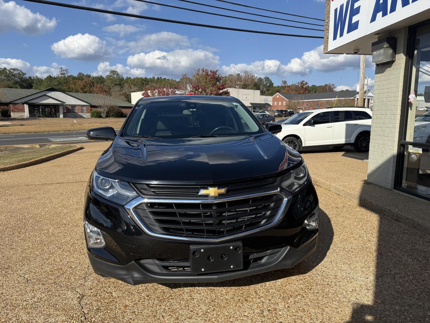 2020 GRAY CHEVROLET EQUINOX LT (1LT) (2GNAXKEV6L6) , located at 922 W. Beacon St., Philadelphia, MS, 39350, (601) 650-3675, 32.770447, -89.127151 - Photo#1