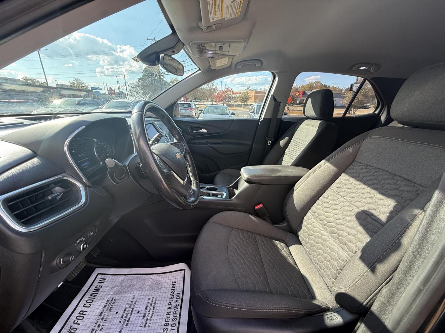 2020 GRAY CHEVROLET EQUINOX LT (1LT) (2GNAXKEV6L6) , located at 922 W. Beacon St., Philadelphia, MS, 39350, (601) 650-3675, 32.770447, -89.127151 - Photo#7