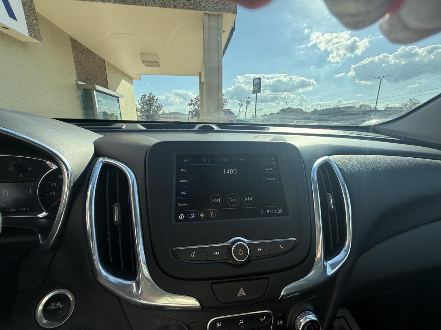 2020 GRAY CHEVROLET EQUINOX LT (1LT) (2GNAXKEV6L6) , located at 922 W. Beacon St., Philadelphia, MS, 39350, (601) 650-3675, 32.770447, -89.127151 - Photo#11