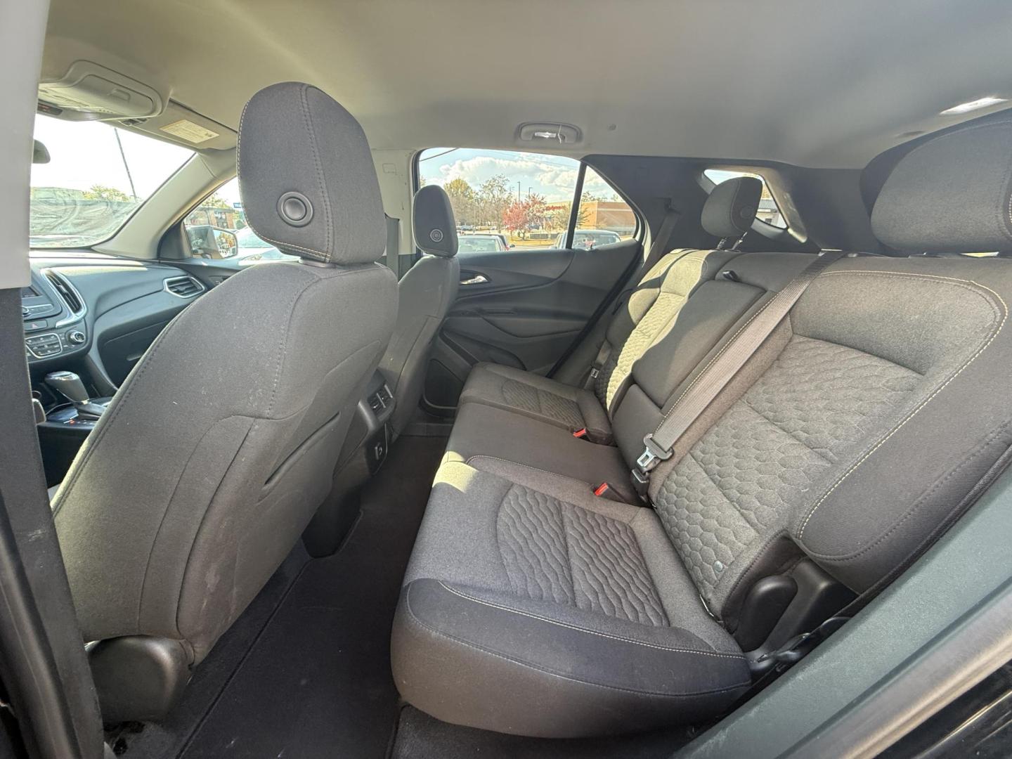 2020 GRAY CHEVROLET EQUINOX LT (1LT) (2GNAXKEV6L6) , located at 922 W. Beacon St., Philadelphia, MS, 39350, (601) 650-3675, 32.770447, -89.127151 - Photo#13