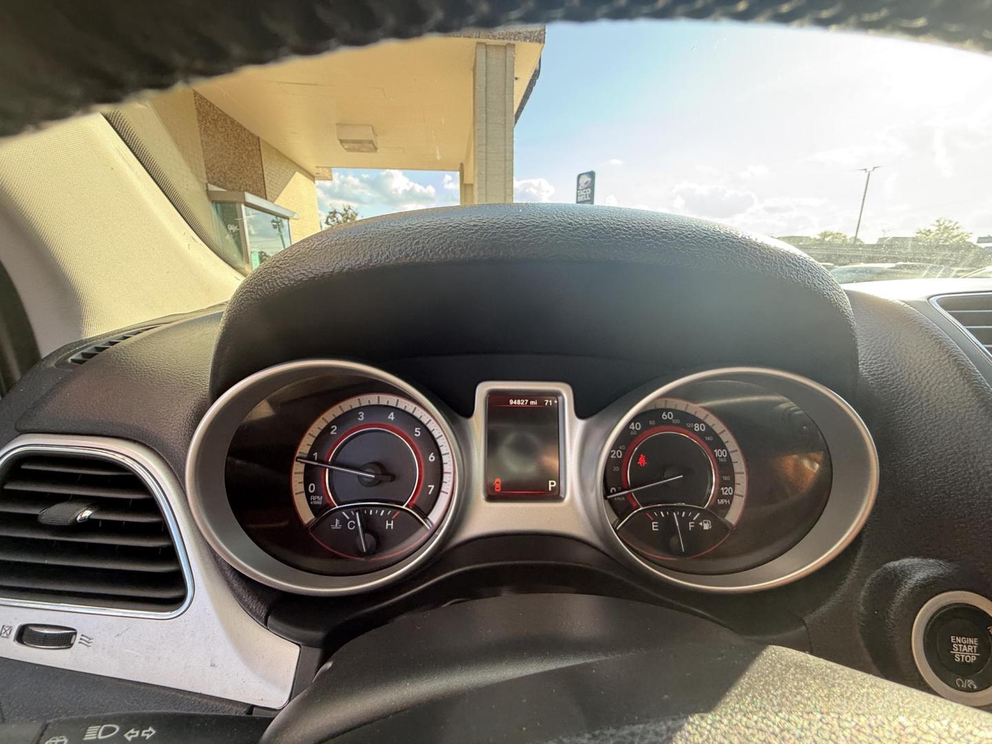 2018 WHITE DODGE JOURNEY SXT (3C4PDCBG4JT) , located at 922 W. Beacon St., Philadelphia, MS, 39350, (601) 650-3675, 32.770447, -89.127151 - Photo#9