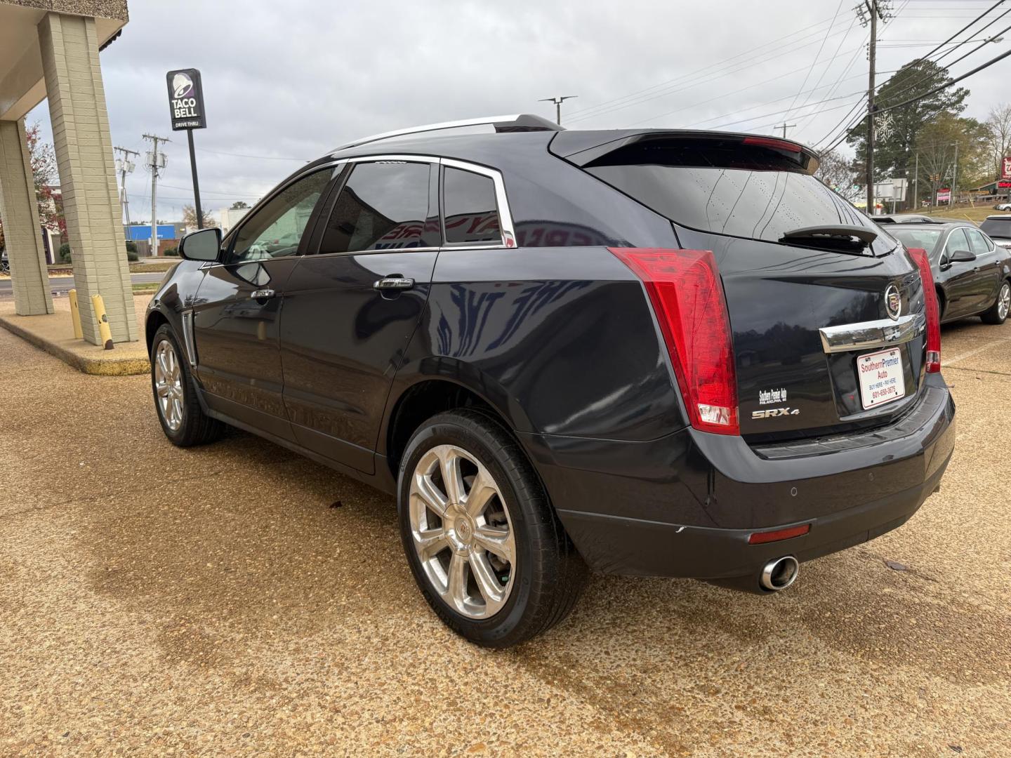 2015 BLUE CADILLAC SRX PREMIUM (3GYFNGE37FS) , located at 922 W. Beacon St., Philadelphia, MS, 39350, (601) 650-3675, 32.770447, -89.127151 - Photo#4