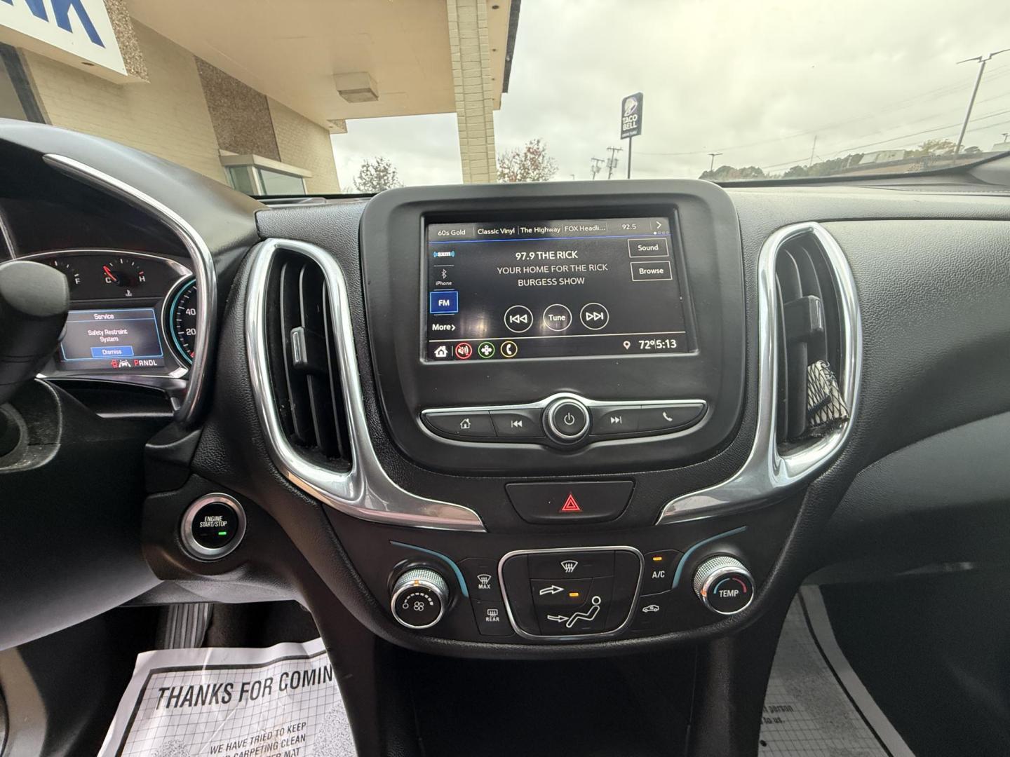 2020 GRAY CHEVROLET EQUINOX LT (2GNAXJEV7L6) , located at 922 W. Beacon St., Philadelphia, MS, 39350, (601) 650-3675, 32.770447, -89.127151 - Photo#10