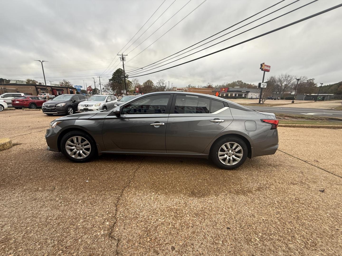 2020 GRAY NISSAN ALTIMA 2.5 S (1N4BL4BV3LN) , located at 922 W. Beacon St., Philadelphia, MS, 39350, (601) 650-3675, 32.770447, -89.127151 - Photo#7