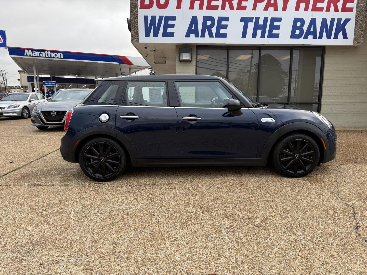 2016 BLUE MINI HARDTOP COOPER S (WMWXU3C59G2) , located at 922 W. Beacon St., Philadelphia, MS, 39350, (601) 650-3675, 32.770447, -89.127151 - Photo#7