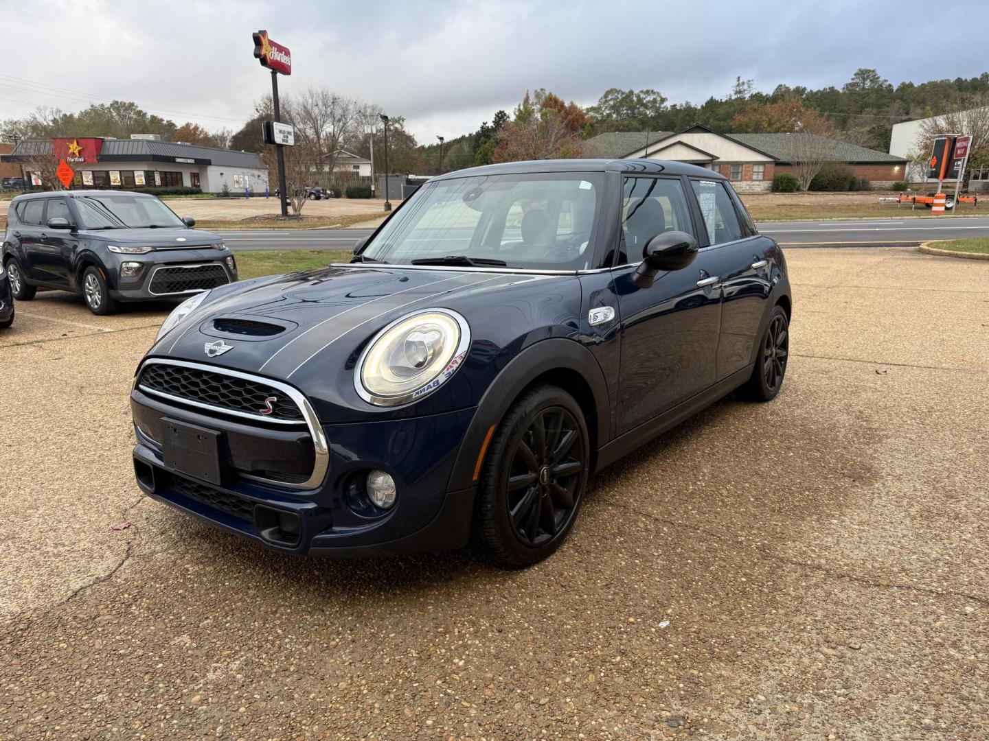 2016 BLUE MINI HARDTOP COOPER S (WMWXU3C59G2) , located at 922 W. Beacon St., Philadelphia, MS, 39350, (601) 650-3675, 32.770447, -89.127151 - Photo#2
