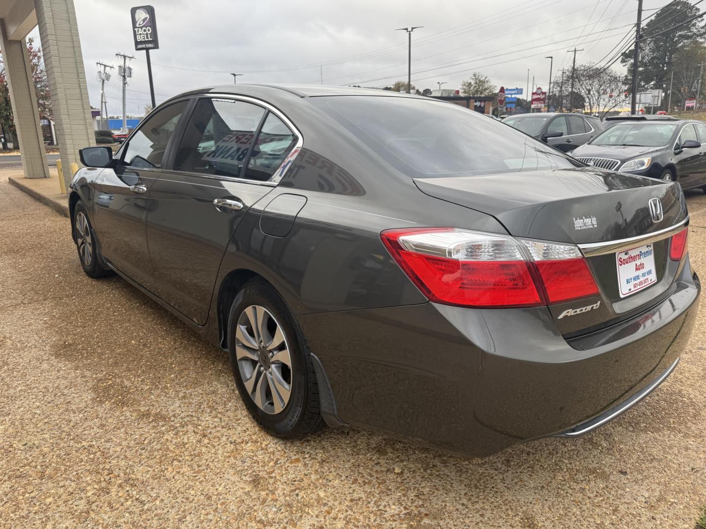 2013 GRAY HONDA ACCORD LX (1HGCR2F35DA) , located at 922 W. Beacon St., Philadelphia, MS, 39350, (601) 650-3675, 32.770447, -89.127151 - Photo#4