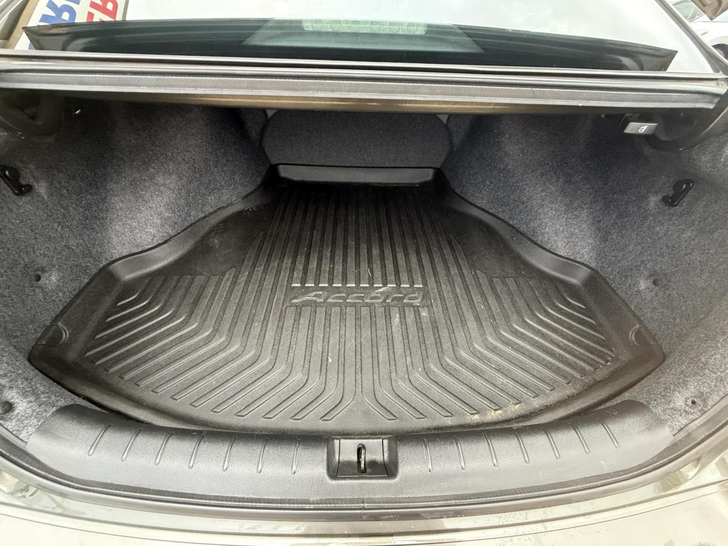 2013 GRAY HONDA ACCORD LX (1HGCR2F35DA) , located at 922 W. Beacon St., Philadelphia, MS, 39350, (601) 650-3675, 32.770447, -89.127151 - Photo#15