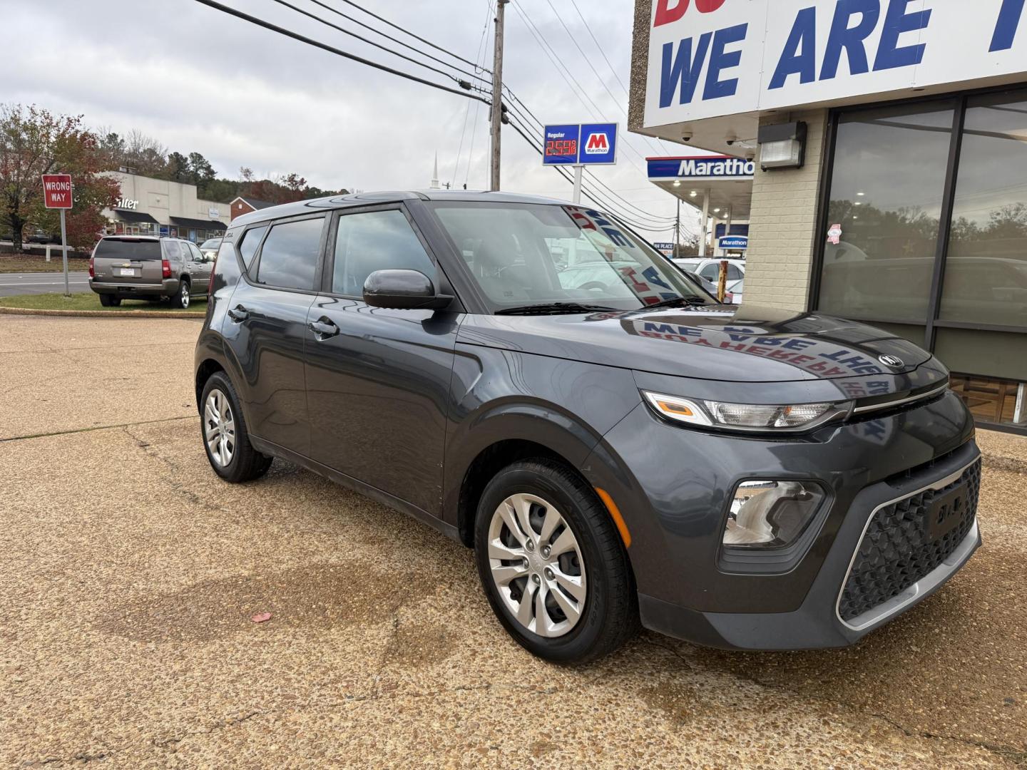 2020 GRAY KIA SOUL LX (KNDJ23AU5L7) , located at 922 W. Beacon St., Philadelphia, MS, 39350, (601) 650-3675, 32.770447, -89.127151 - Photo#4
