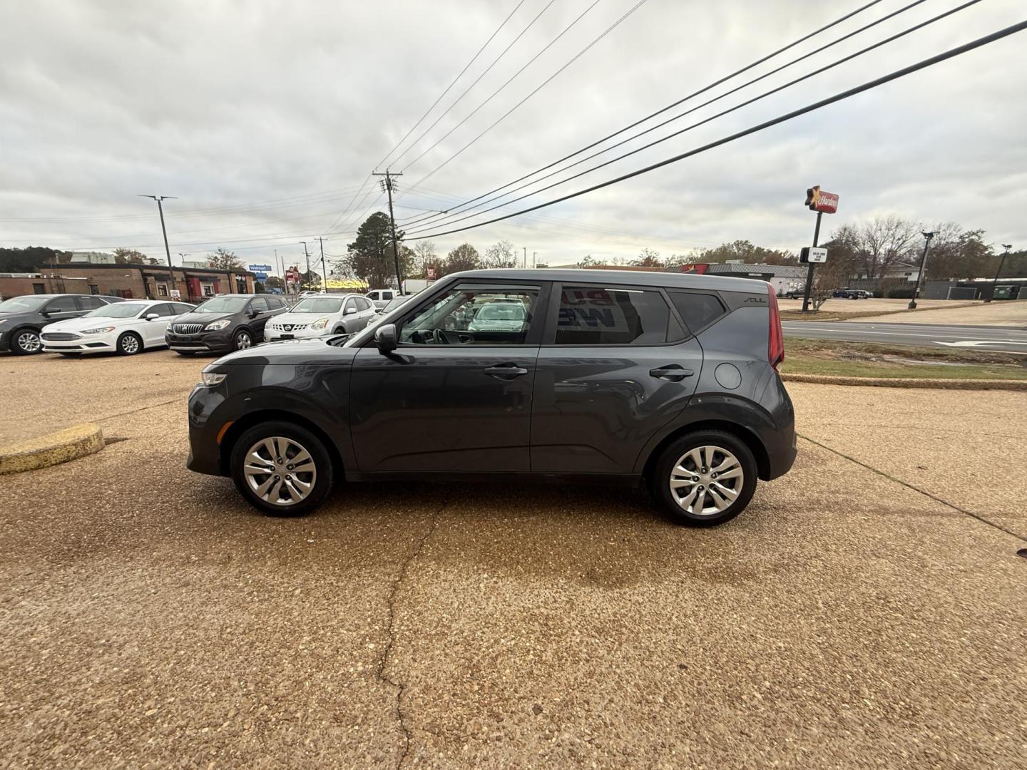 2020 GRAY KIA SOUL LX (KNDJ23AU5L7) , located at 922 W. Beacon St., Philadelphia, MS, 39350, (601) 650-3675, 32.770447, -89.127151 - Photo#7