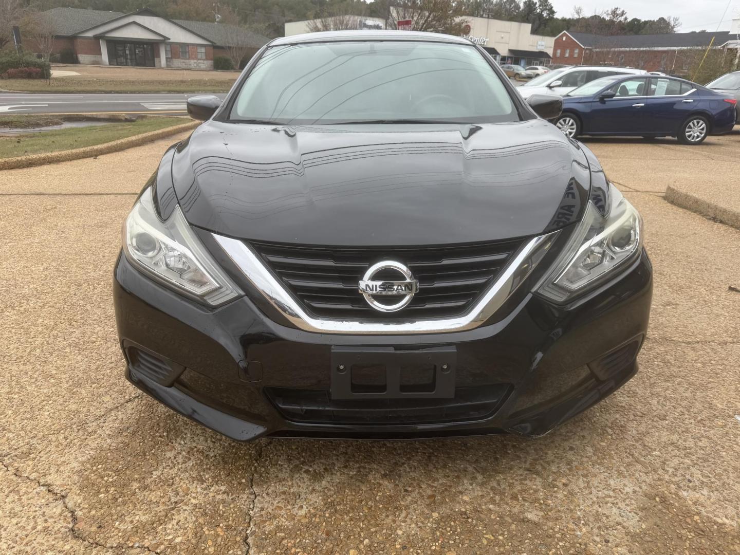 2018 BLACK NISSAN ALTIMA 2.5 S (1N4AL3AP9JC) , located at 922 W. Beacon St., Philadelphia, MS, 39350, (601) 650-3675, 32.770447, -89.127151 - Photo#1