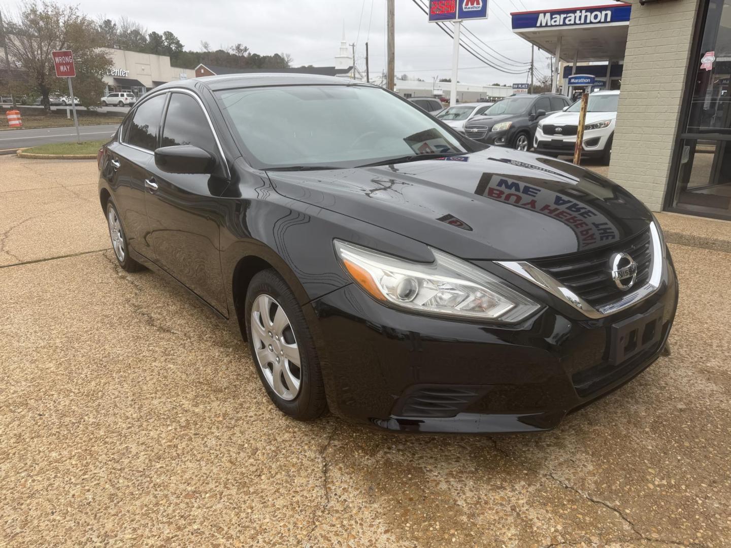 2018 Nissan Altima S's photo