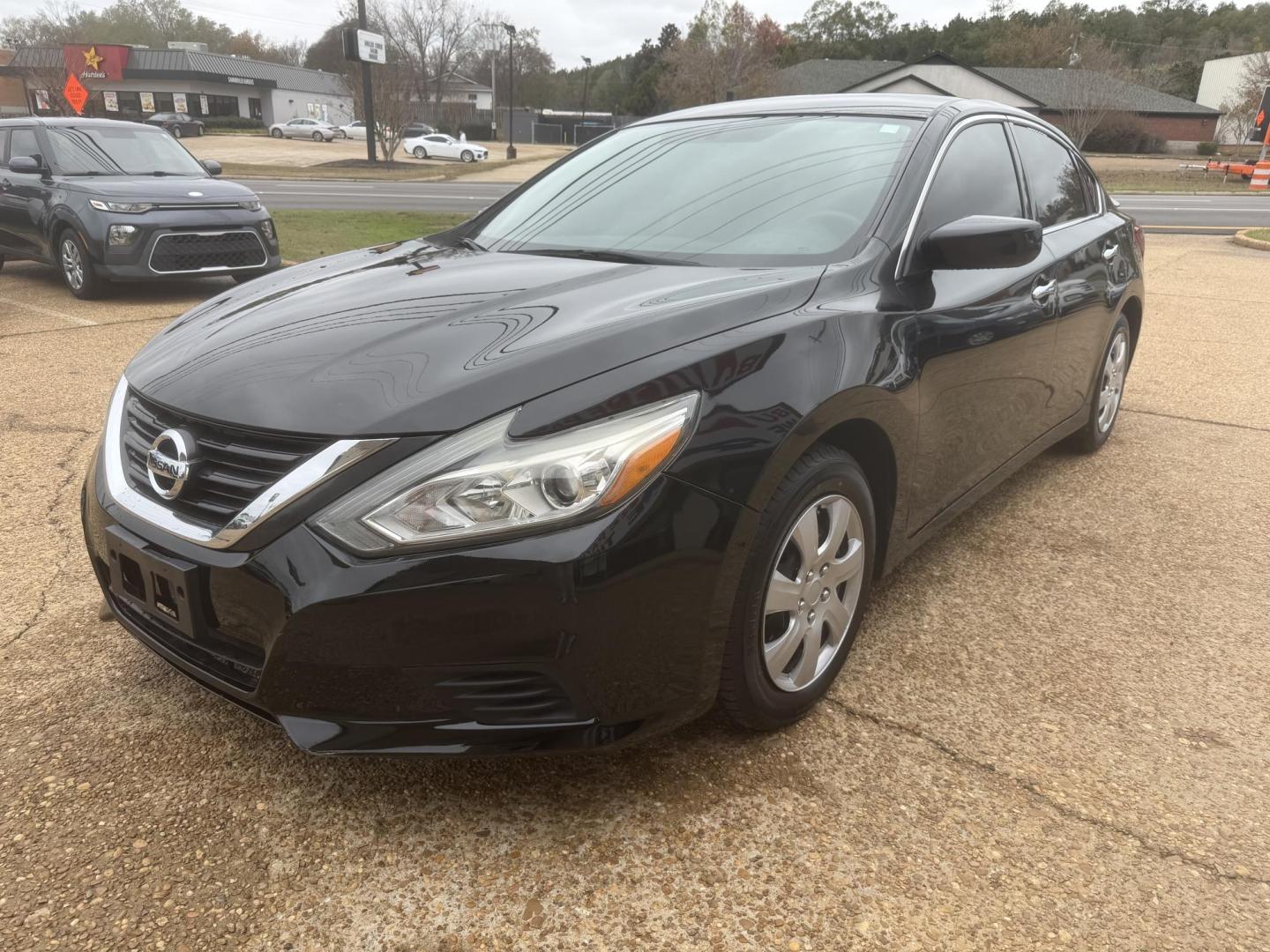 2018 BLACK NISSAN ALTIMA 2.5 S (1N4AL3AP9JC) , located at 922 W. Beacon St., Philadelphia, MS, 39350, (601) 650-3675, 32.770447, -89.127151 - Photo#2